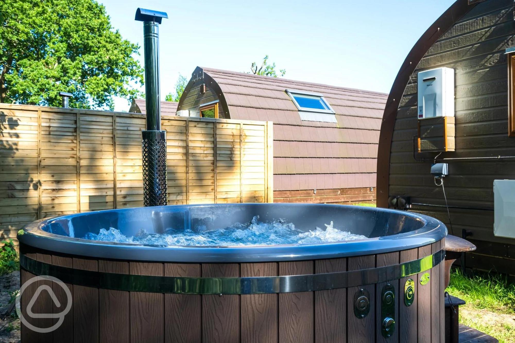 Missin' Link Glamping 호텔 West Hoathley 외부 사진